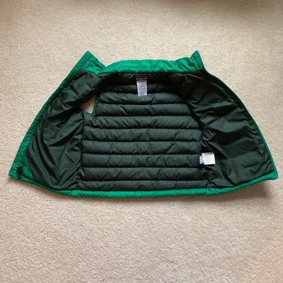 Patagonia down vest Green size 10 Medium M - Picture 4 of 6